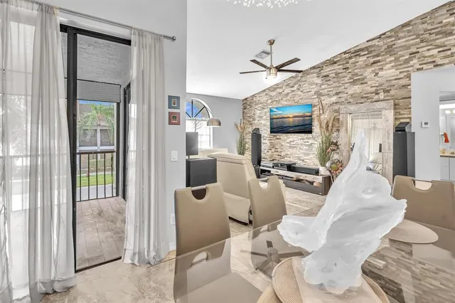 $199,000 | 5395 Firenze Drive, Unit O, Boynton Beach, FL 33437