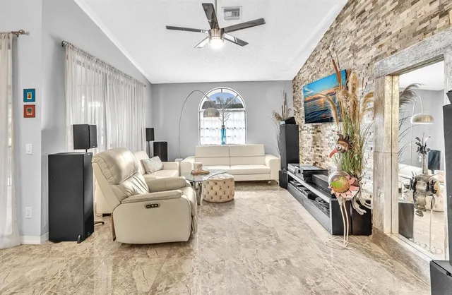 $199,000 | 5395 Firenze Drive, Unit O, Boynton Beach, FL 33437