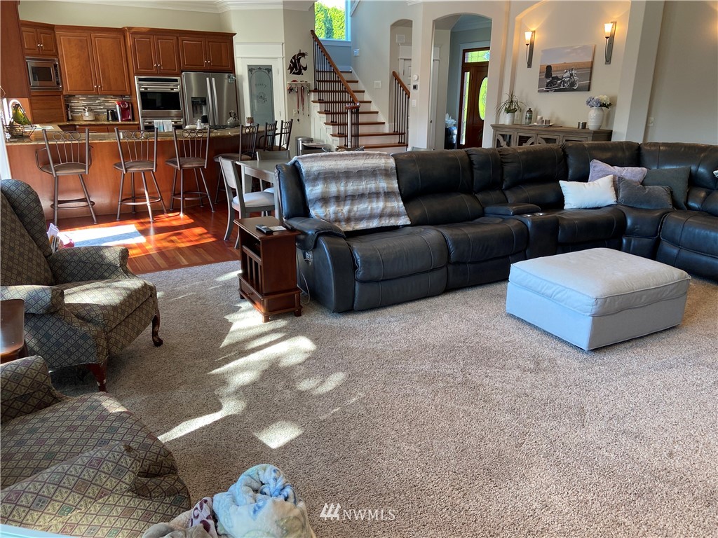 563 Pasco Avenue Northeast Renton, WA 98059 - Photo 12 of 37