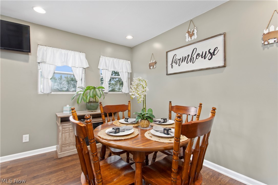 5247 Fenn Road Medina, OH 44256 - Photo 6 of 34 Gallery Image 6