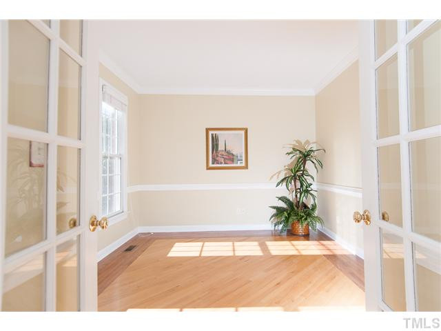 3902 Sterling Ridge Lane Durham, NC 27707 - Photo 7 of 22 Living Room