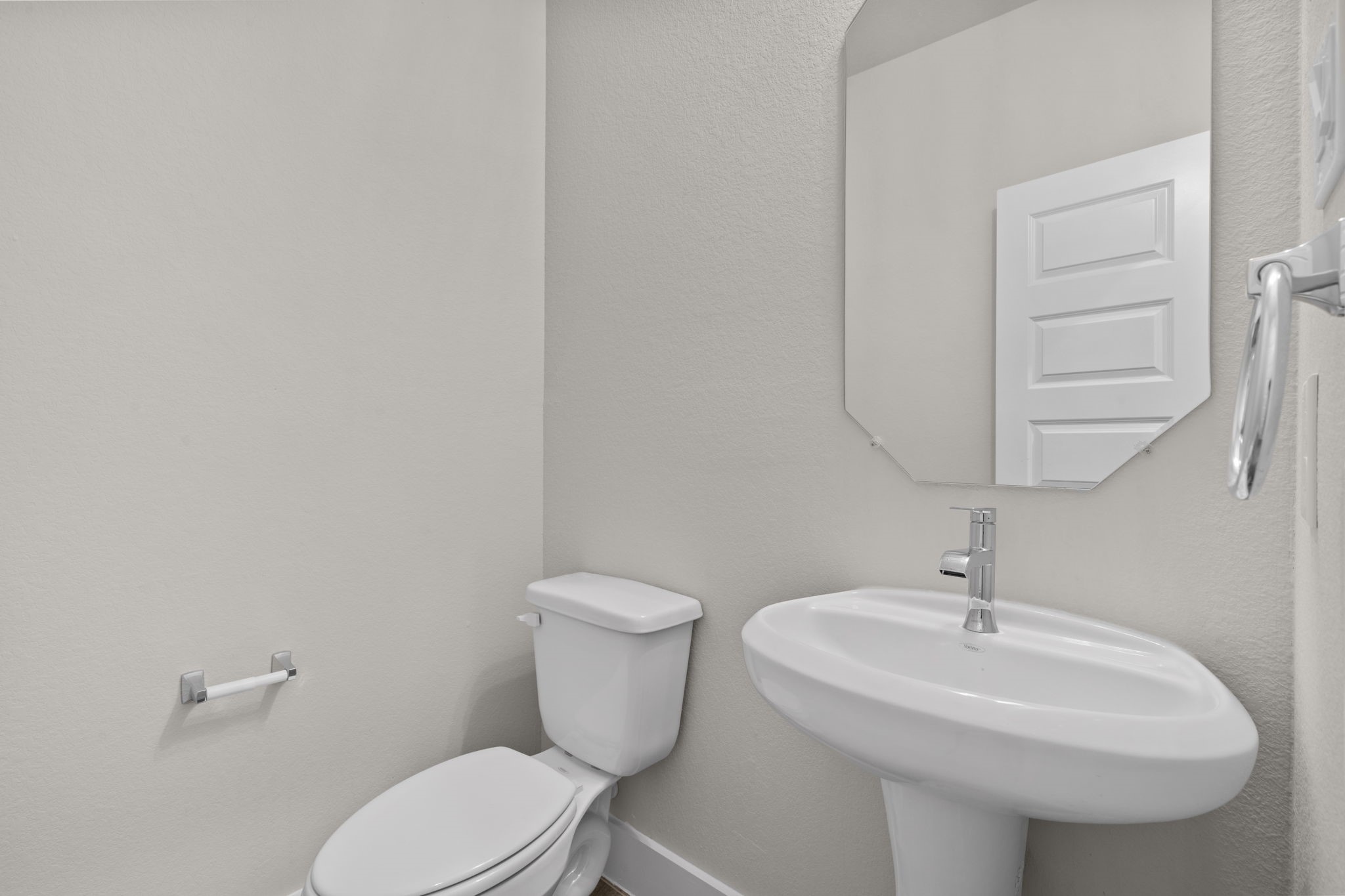 608 Ember Ridge Waller, TX 77484 - Photo 31 of 34 representative photo
