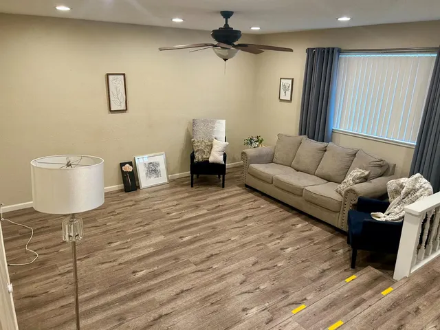 $2,300 | 650 West Donner Avenue, Clovis, CA 93612