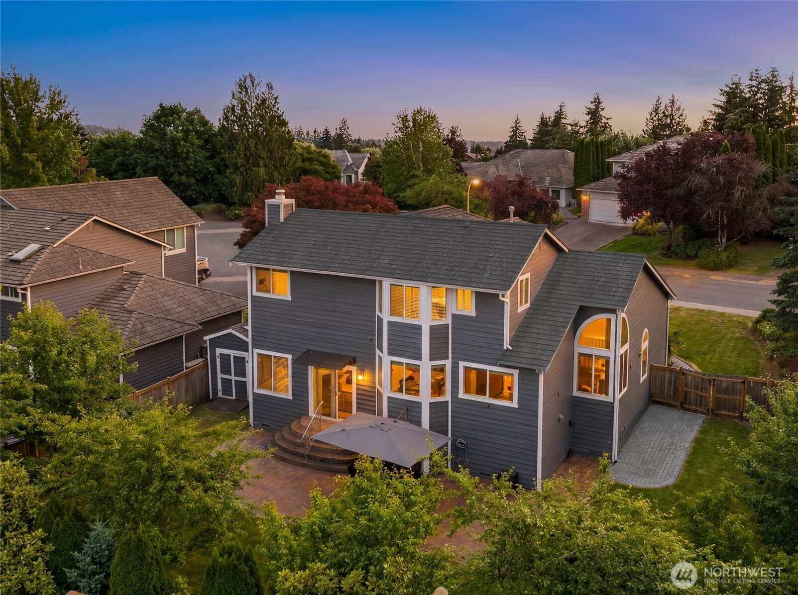 10927 Northeast 157th Street Bothell, WA 98011 - Photo 33 of 38