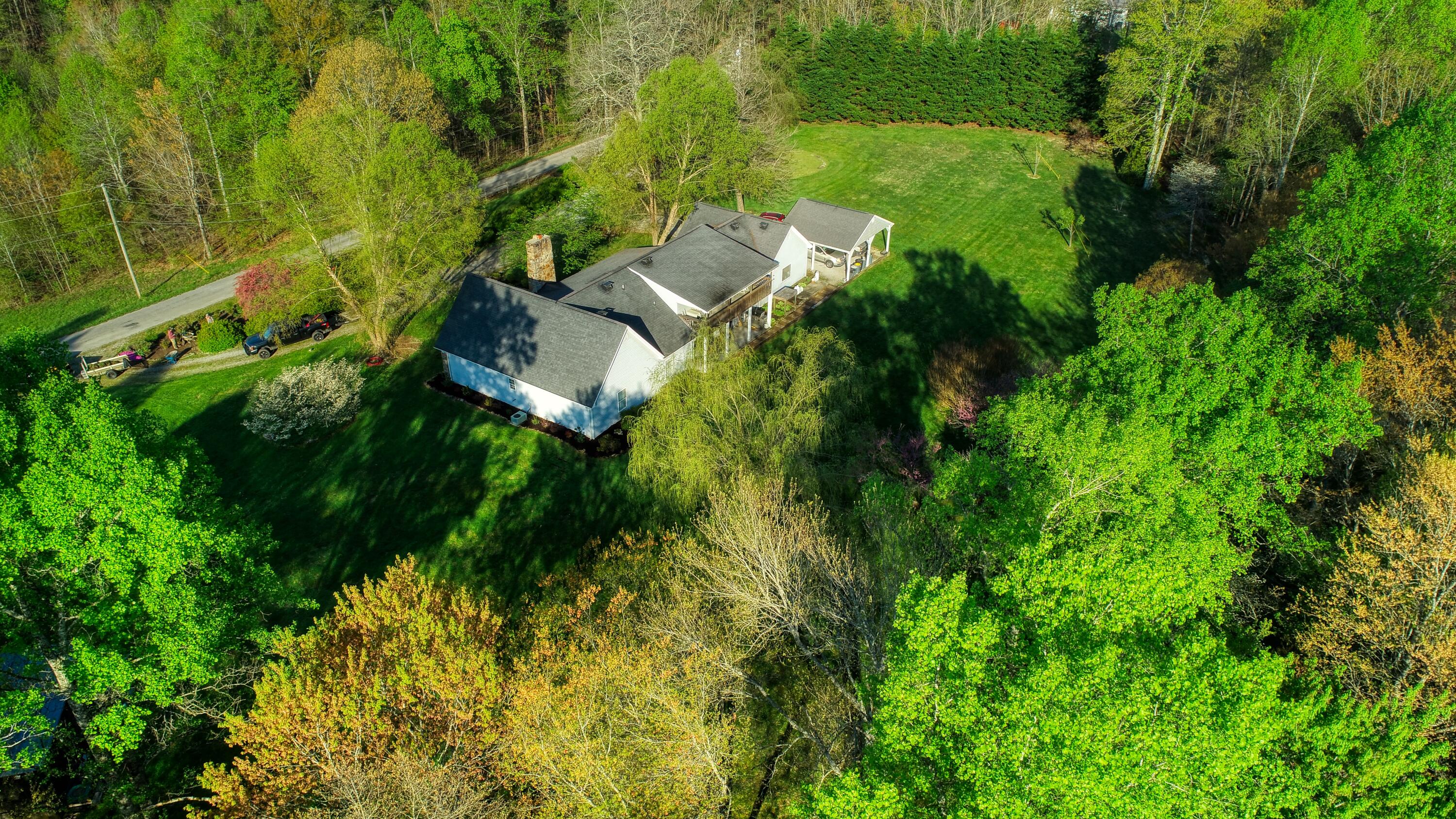 325 Old Wes Baldwin Road Jamestown, TN 38556 - Photo 34 of 37 Over Head View