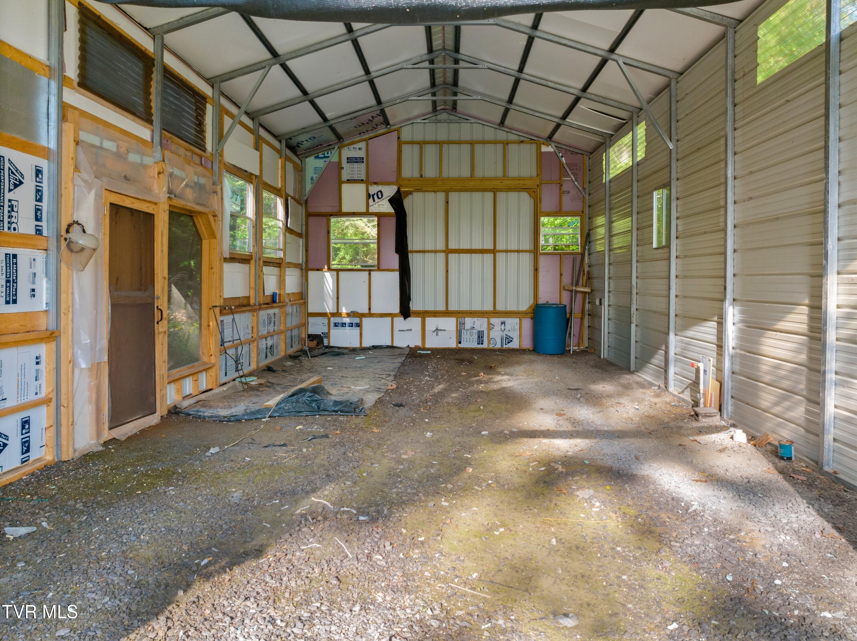 139 Ridge Road Bean Station, TN 37708 - Photo 25 of 32 XJI_20240528084005_0444_D.jpg-SMALL