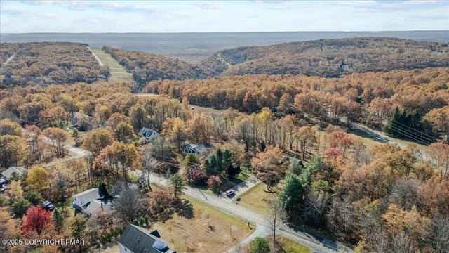 $399,000 | 2443 Tacoma Drive, Blakeslee, PA 18610