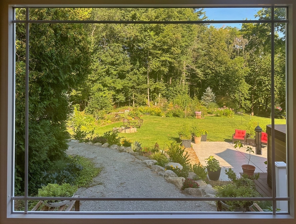 56 Frost Road Tyngsboro, MA 01879 - Photo 16 of 36 Gallery Image 16