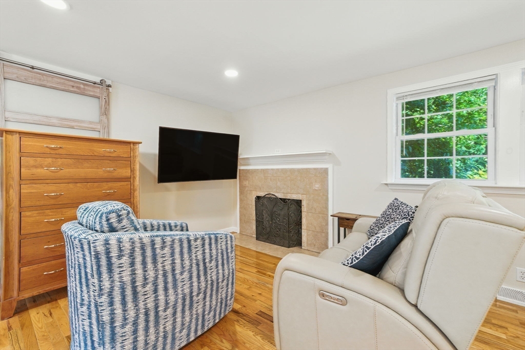 56 Frost Road Tyngsboro, MA 01879 - Photo 19 of 36 Gallery Image 19