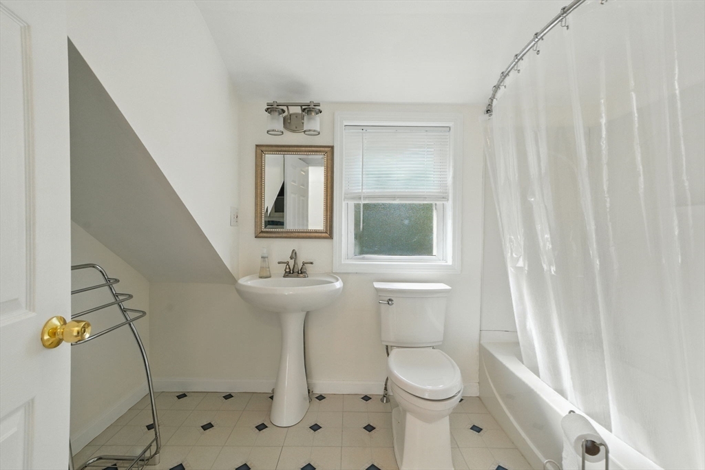 56 Frost Road Tyngsboro, MA 01879 - Photo 23 of 36 Gallery Image 23