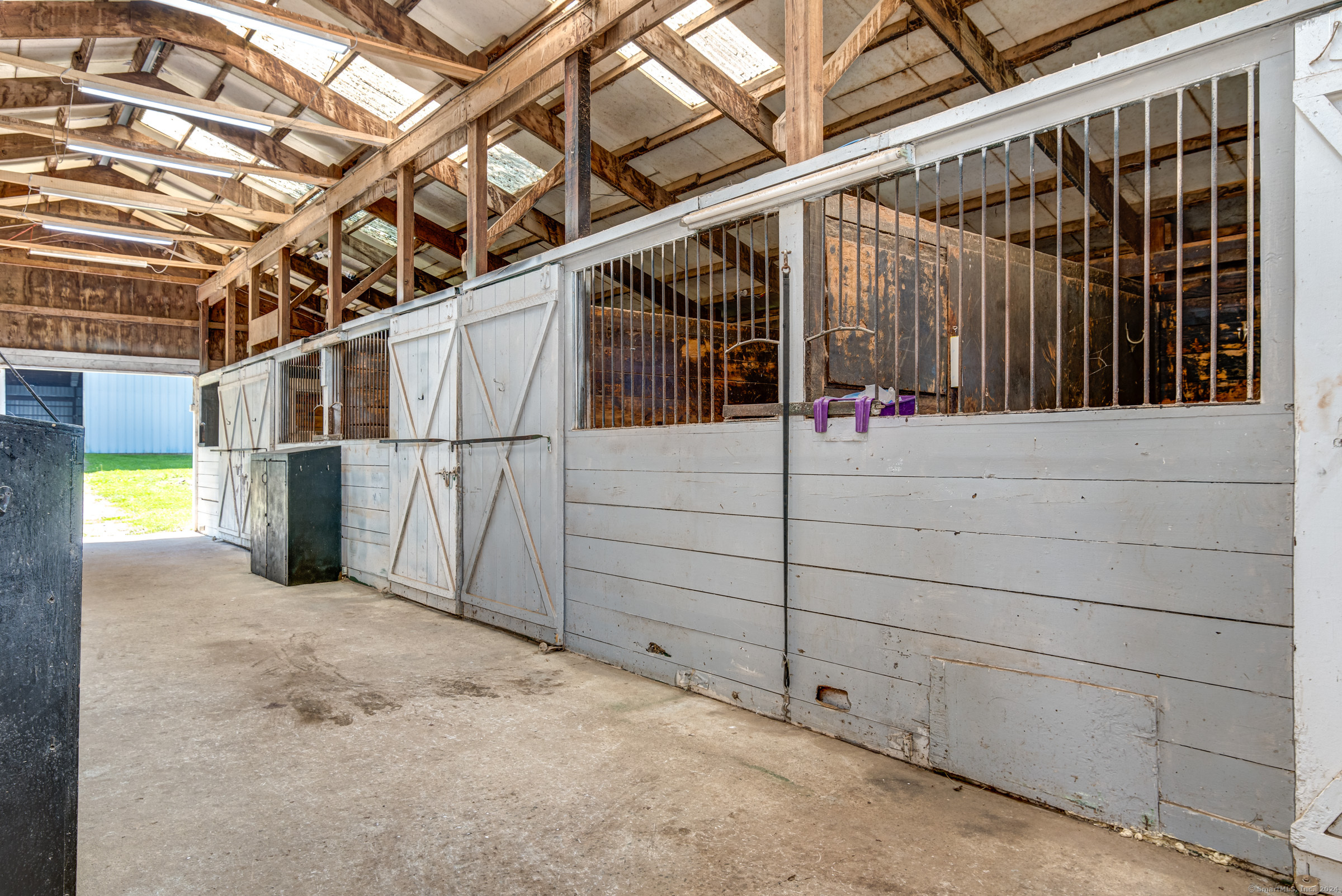402 Perrin Road Woodstock, CT 06281 - Photo 30 of 40 a view of a garage