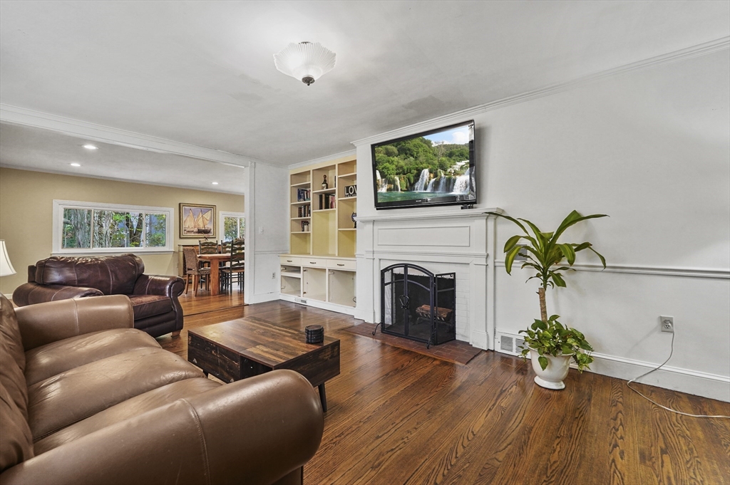 6 Winter Street Georgetown, MA 01833 - Photo 4 of 35 Gallery Image 4