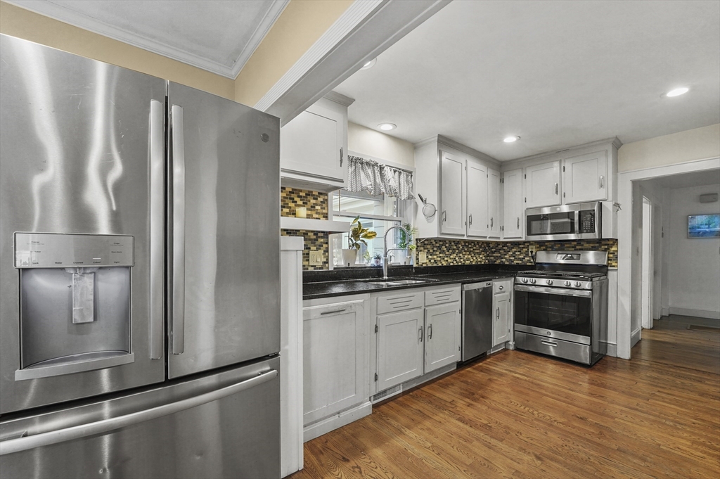 6 Winter Street Georgetown, MA 01833 - Photo 7 of 35 Gallery Image 7