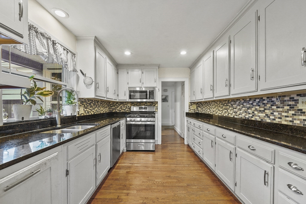 6 Winter Street Georgetown, MA 01833 - Photo 10 of 35 Gallery Image 10