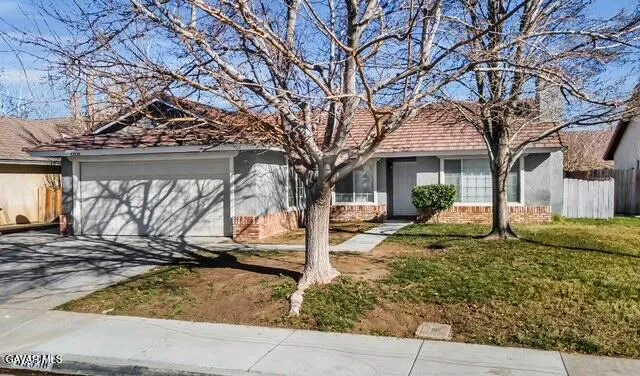 $459,900 | 43938 Delgado Court, Lancaster, CA 93535