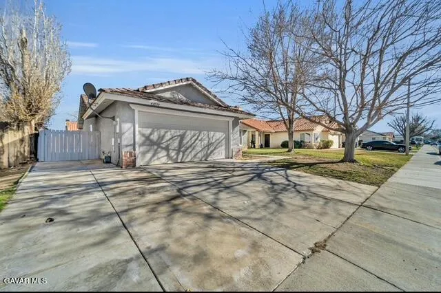 $459,900 | 43938 Delgado Court, Lancaster, CA 93535