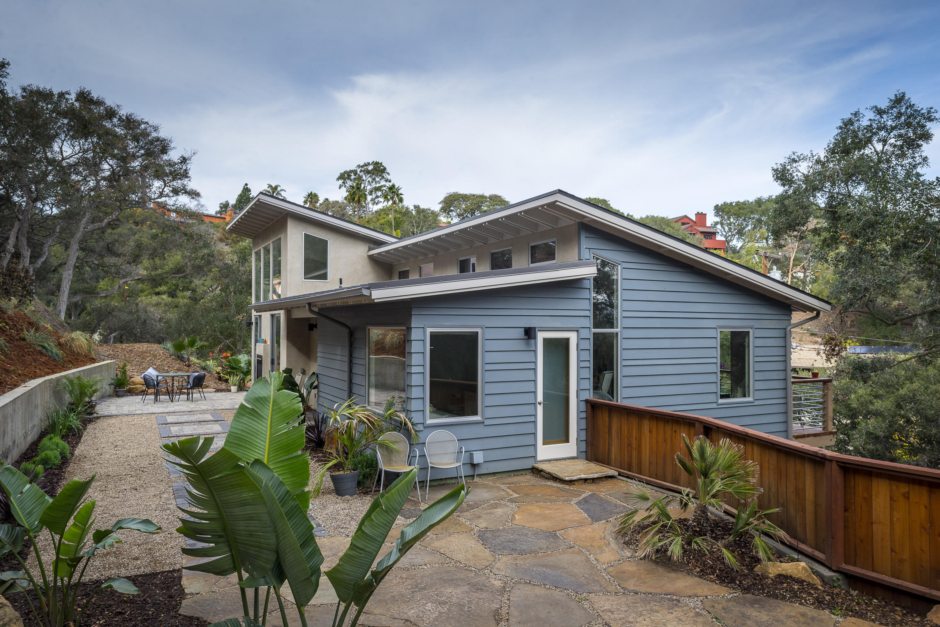 1123 Manitou Road Santa Barbara, CA 93101 - Photo 3 of 18 BackYard