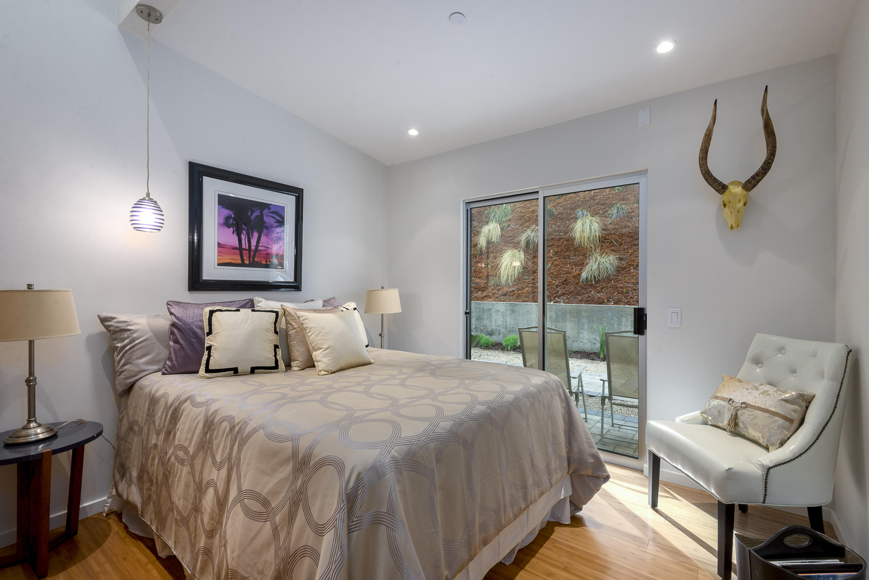 1123 Manitou Road Santa Barbara, CA 93101 - Photo 6 of 18 BedRoom