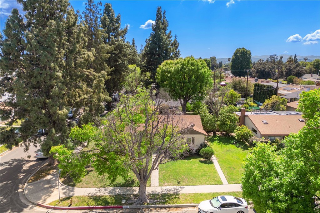 19738 Gresham Street Northridge, CA 91324 - Photo 29 of 35 a view of a yard in front of the house