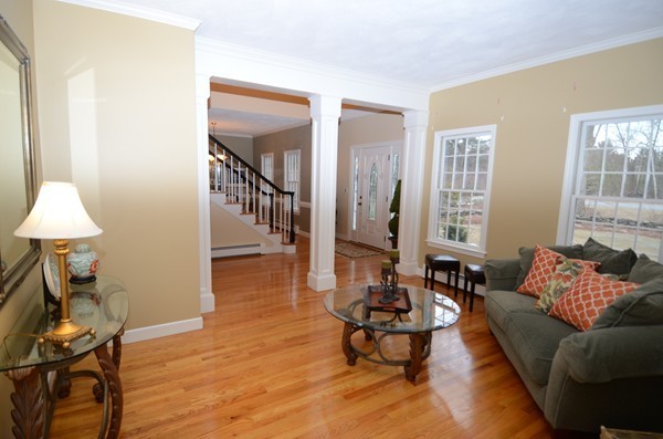 19 Priest Road Berlin, MA 01503 - Photo 3 of 23 Gallery Image 3