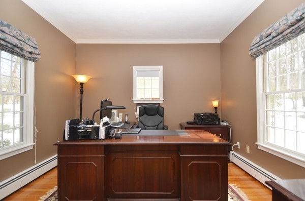19 Priest Road Berlin, MA 01503 - Photo 5 of 23 Gallery Image 5