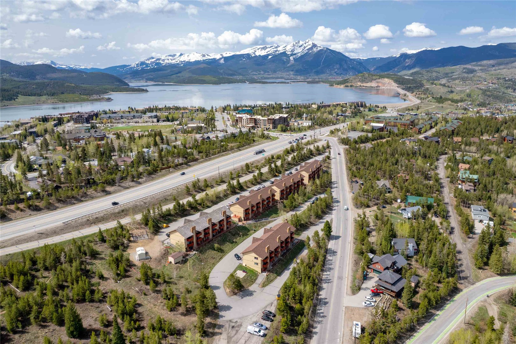 180 Evergreen Road, Unit 105 Dillon, CO 80435 - Photo 20 of 24 a view of a city with a mountain