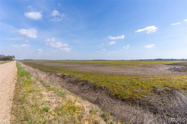 $3,931,845 | 0 Cr 706 Matthews Mo 63867, Matthews, MO 63867