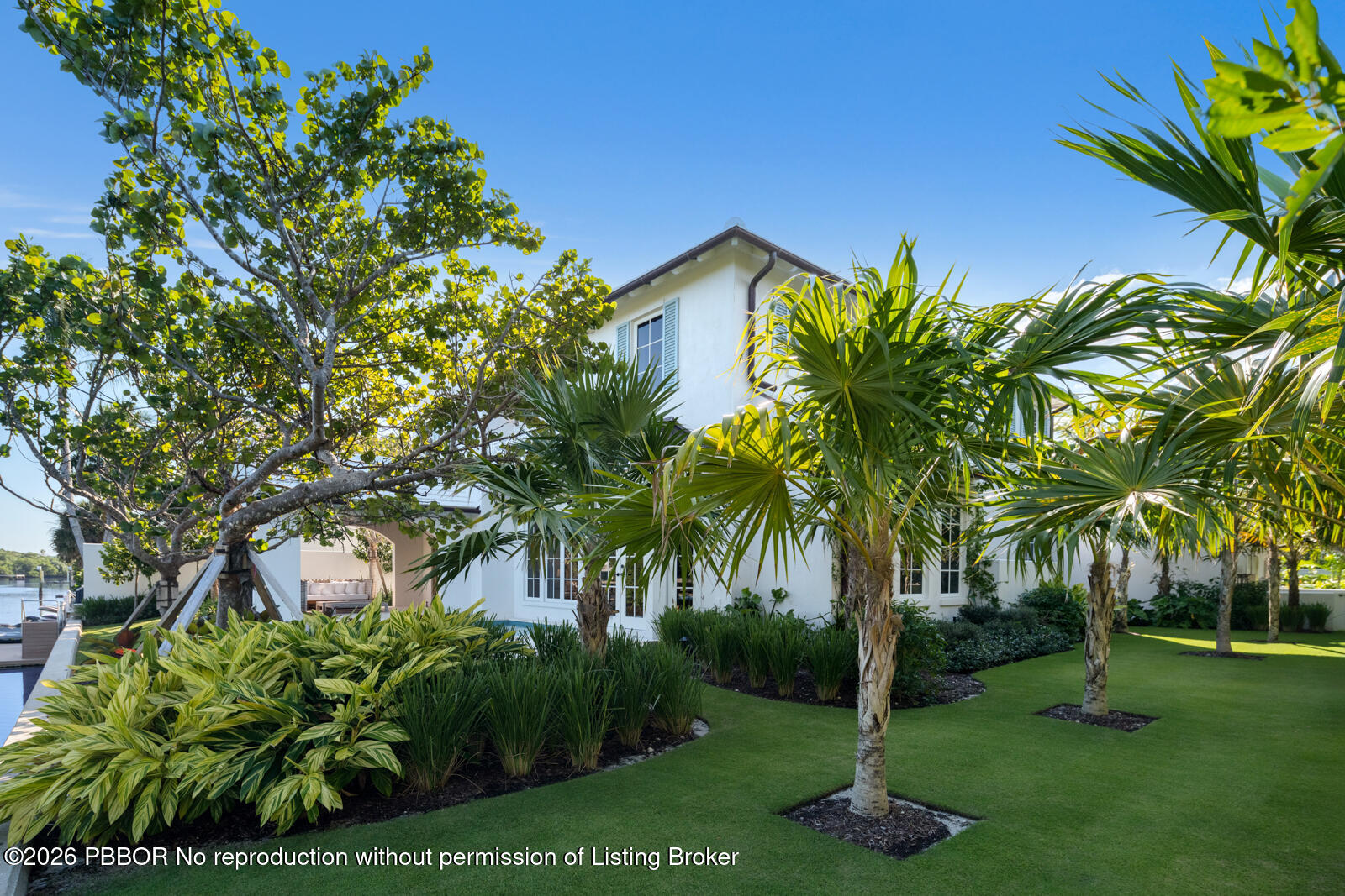 2219 Ibis Isle Road East Palm Beach, FL 33480 - Photo 55 of 64 Backyard