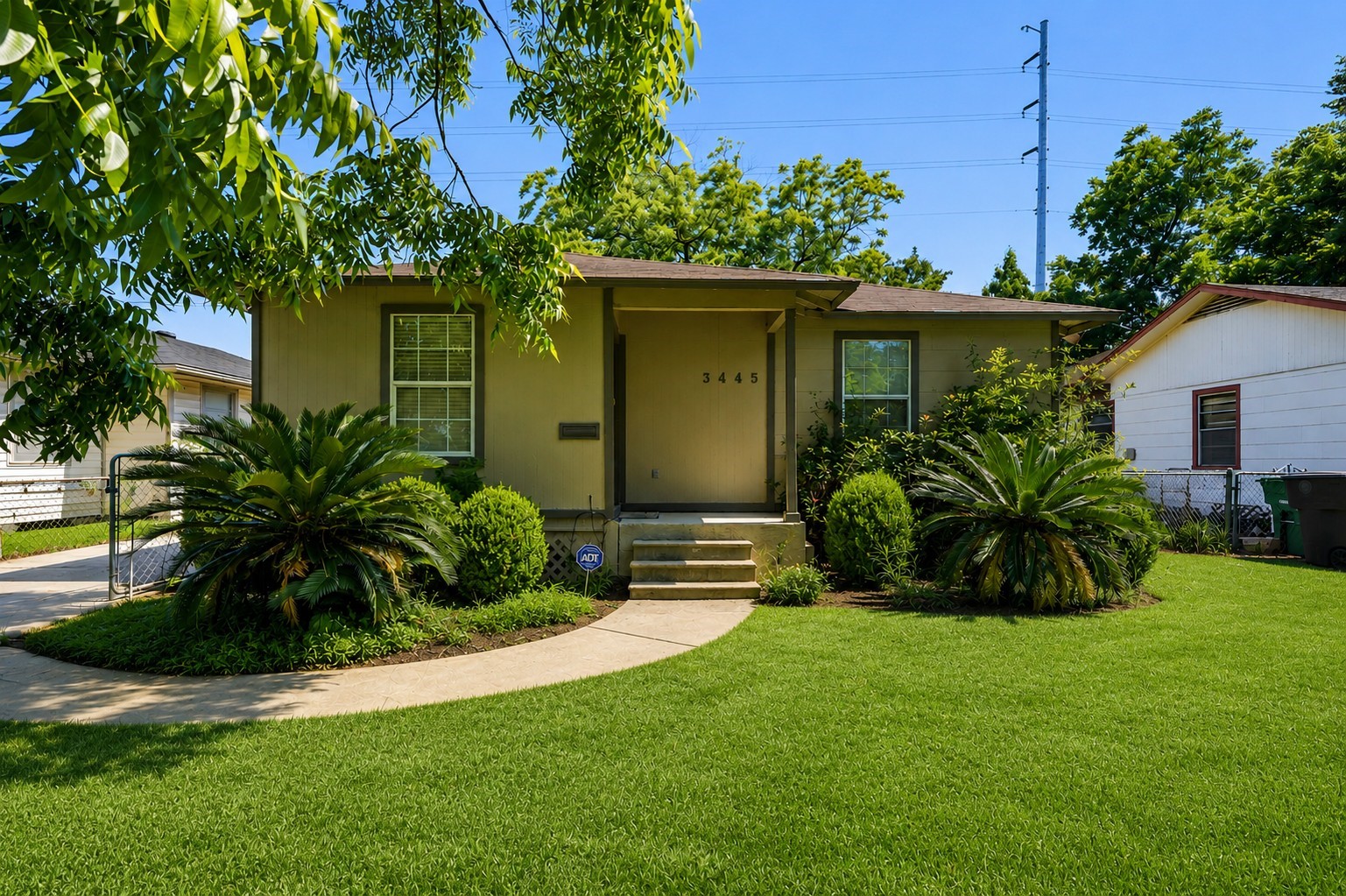 3445 Nathaniel Brown Street Houston, TX 77021 - Photo 1 of 19 a front view of a house with a yard
