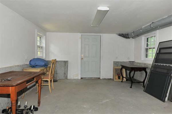 57 Craftsland Road Brookline, MA 02467 - Photo 25 of 28