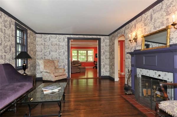 57 Craftsland Road Brookline, MA 02467 - Photo 5 of 28