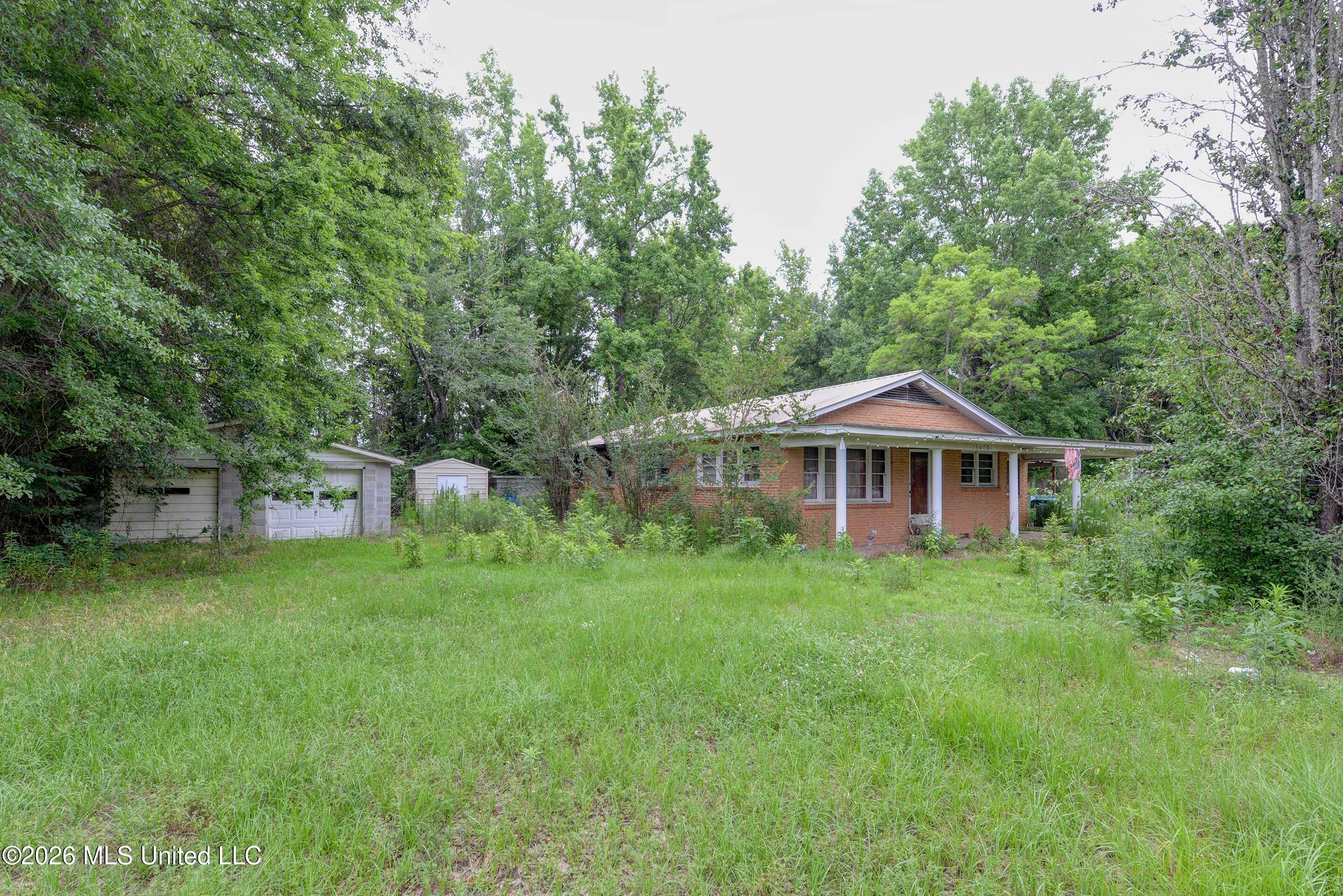 8006 Old 8th Street Road North Meridian, MS 39307 - Photo 4 of 30 8006-Old-8th-St-Rd-4