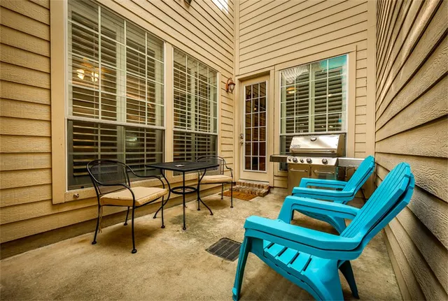 $3,950 | 1005 Memorial Village Drive, Houston, TX 77024