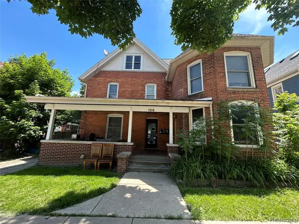 $449,900 | 126 College Place, Ypsilanti, MI 48197