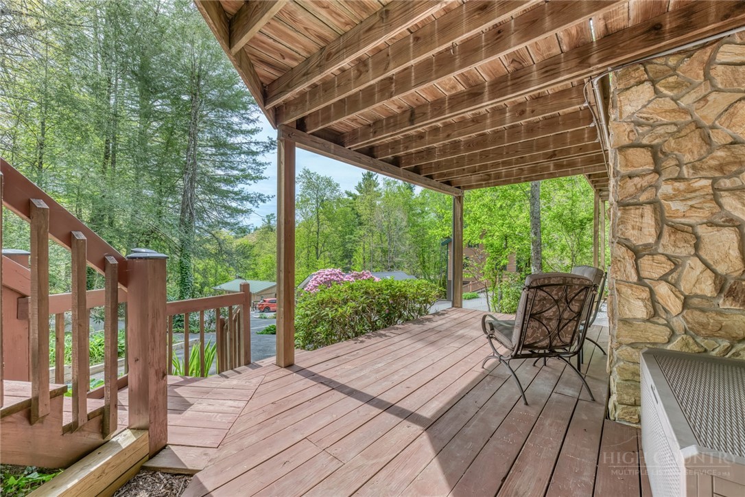 174 Spruce Pine Road Newland, NC 28657 - Photo 33 of 50 a view of a patio on the roof deck