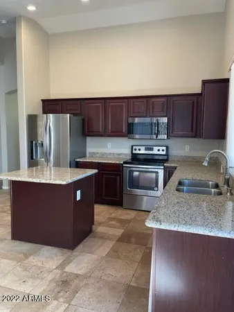 $2,250 | 4314 East Smokehouse Trail, Cave Creek, AZ 85331