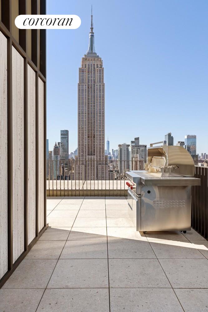 16 West 40th Street, Unit PHS Manhattan, NY 10018 - Photo 15 of 18