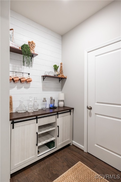 4143 Cambrian Circle Midlothian, VA 23112 - Photo 6 of 37 a view of kitchen with cabinets and wooden floor