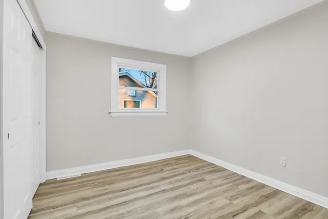 $239,999 | 38323 North 3rd Avenue, Spring Grove, IL 60081