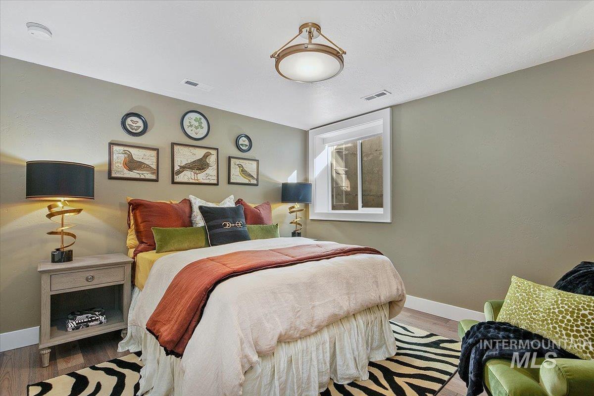 1544 South Trent Point Way Boise, ID 83712 - Photo 16 of 50