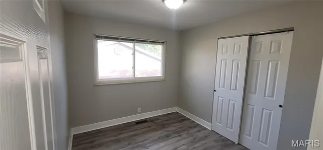 $289,700 | 3072 Wintergreen Drive, Florissant, MO 63033