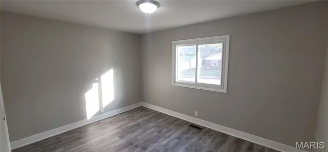 $289,700 | 3072 Wintergreen Drive, Florissant, MO 63033