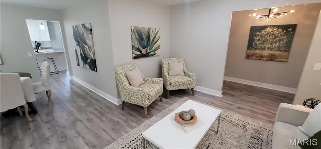 $289,700 | 3072 Wintergreen Drive, Florissant, MO 63033