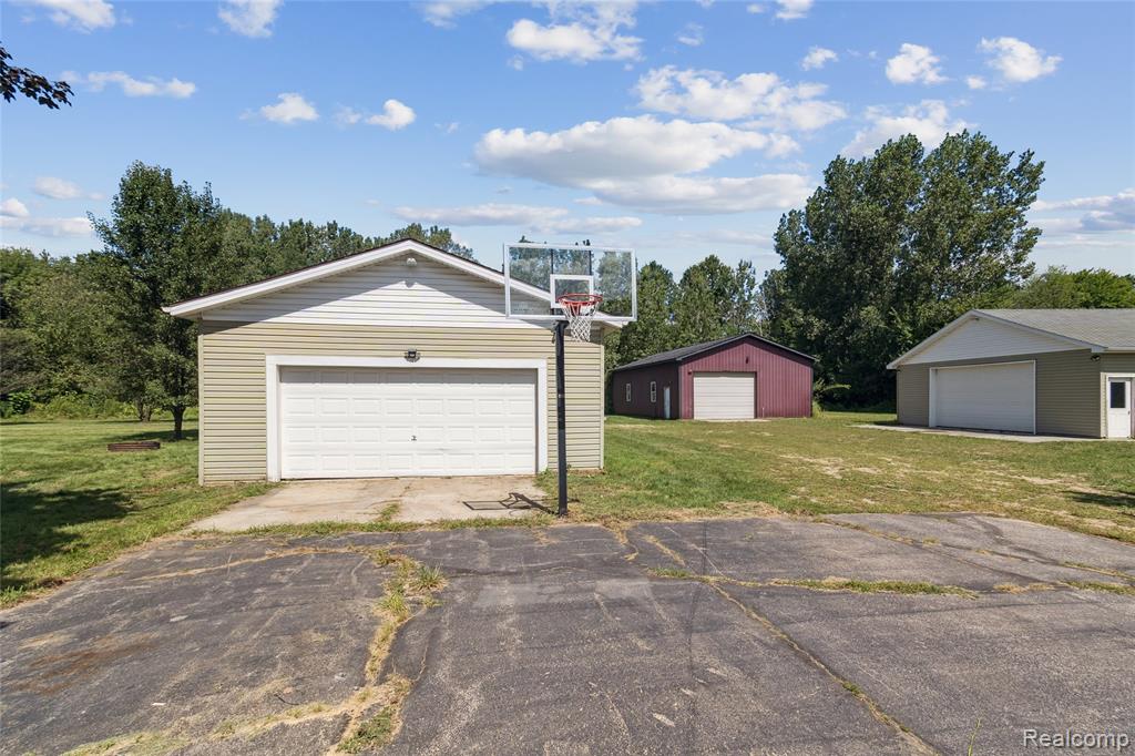 11040 Grams Road Maybee, MI 48159 - Photo 40 of 64