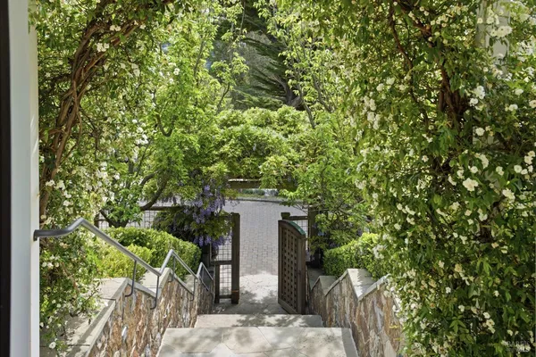 $3,195,000 | 32 Edgewood Avenue, Mill Valley, CA 94941