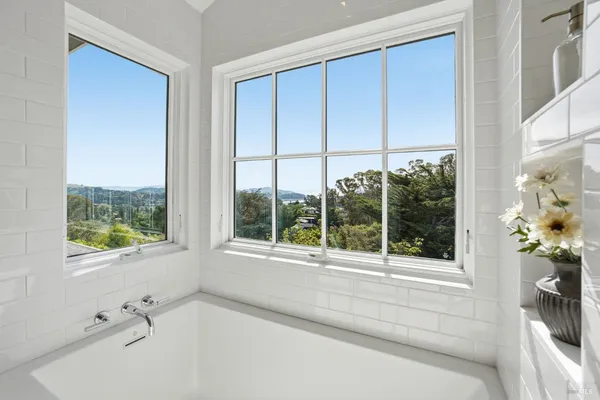$3,195,000 | 32 Edgewood Avenue, Mill Valley, CA 94941