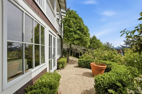 $3,195,000 | 32 Edgewood Avenue, Mill Valley, CA 94941