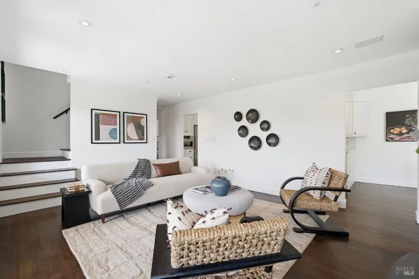 $3,195,000 | 32 Edgewood Avenue, Mill Valley, CA 94941