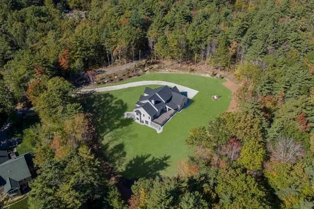 $1,999,900 | 39 Lake Country Road, Meredith, NH 03253