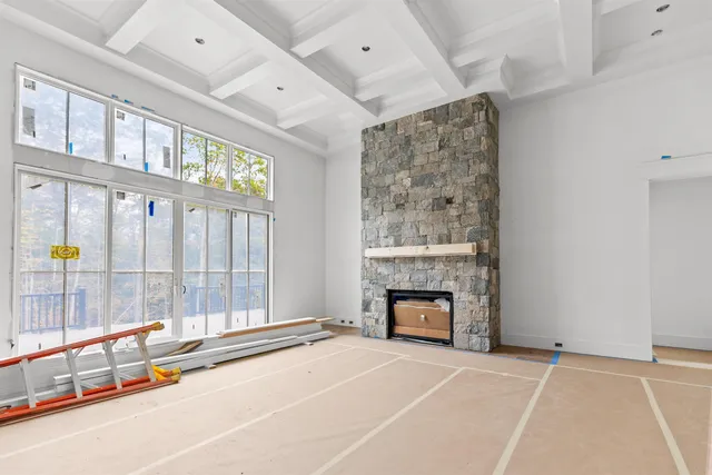 $1,999,900 | 39 Lake Country Road, Meredith, NH 03253